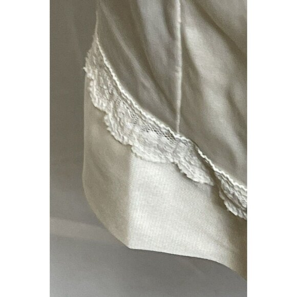 Vintage SEARS THE DOESN'T SLIP Ivory Lace Trim Small USA Made - Picture 3 of 6
